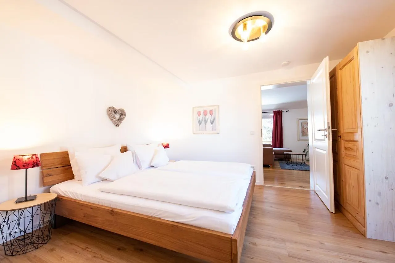 Ferienwohnung großa Waxlstoa Garmisch-Partenkirchen Apartment